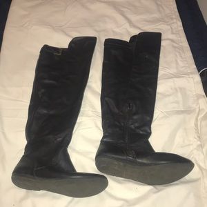 Black boots